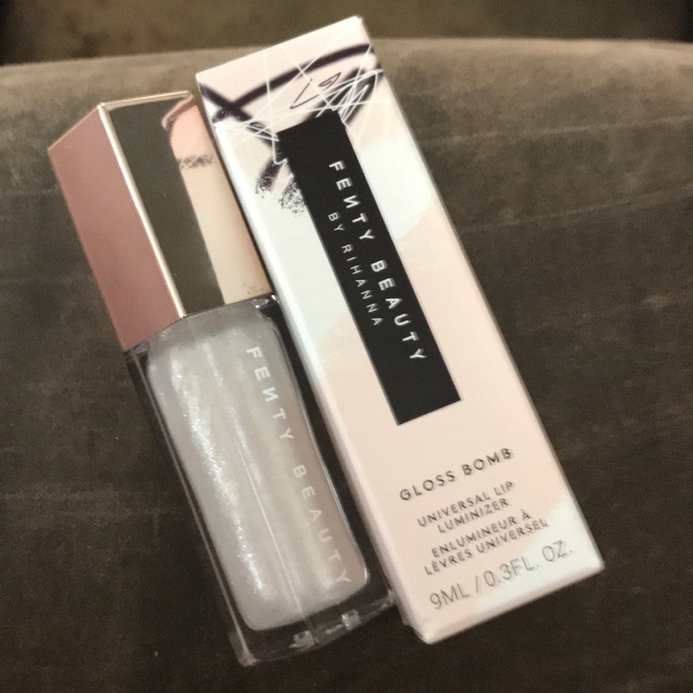 Gloss Bomb Universal Lip Luminizer (DiamondMilk)